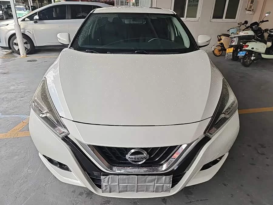 Nissan Bluebird