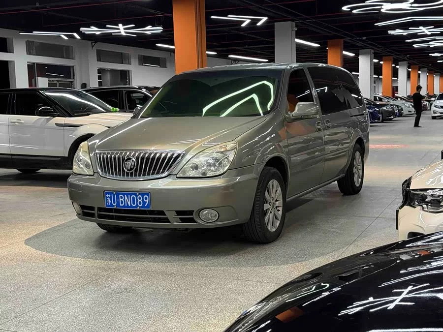 Buick GL8