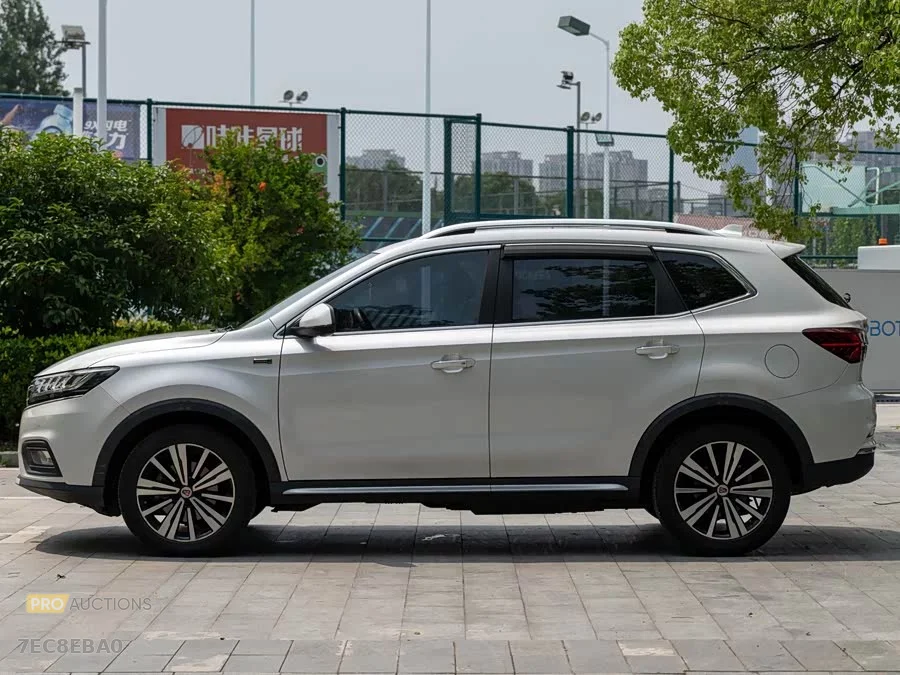 Roewe RX5 New Energy
