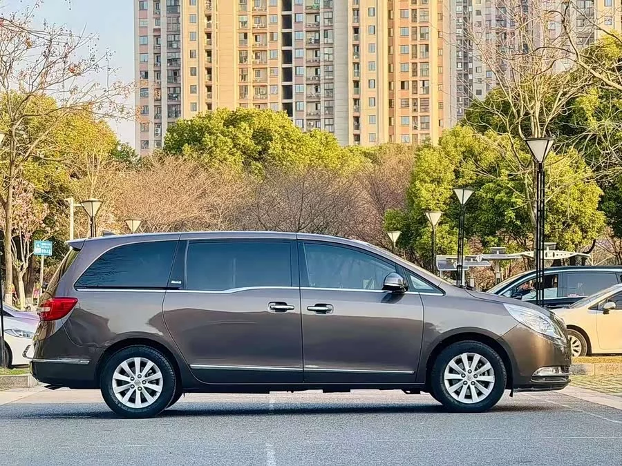 Buick GL8