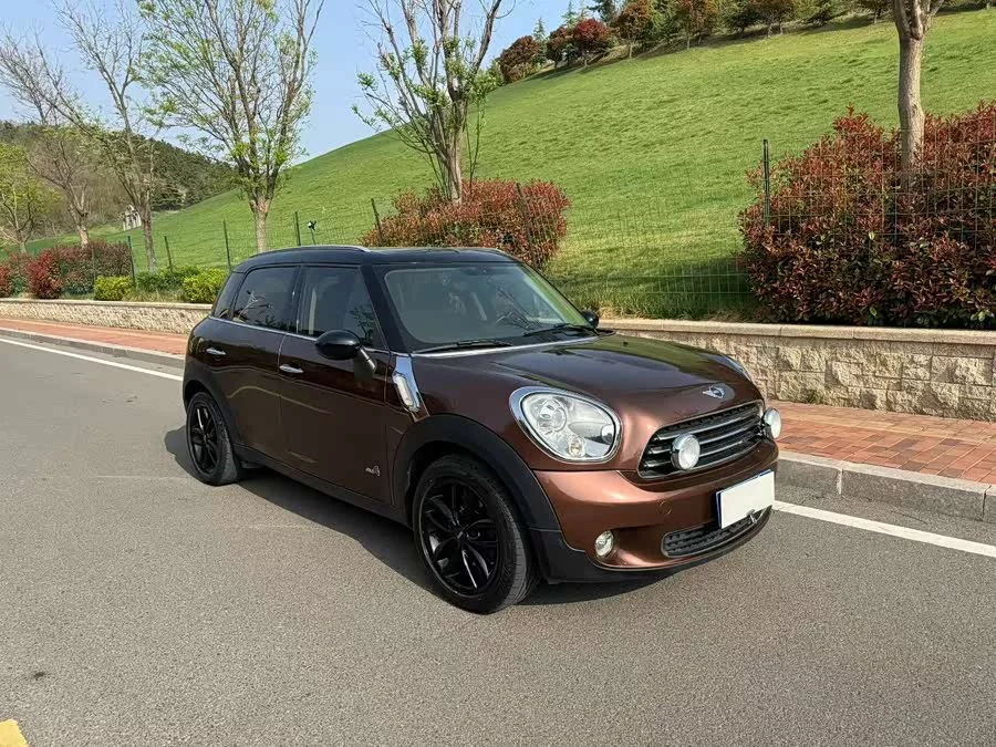 MINI COUNTRYMAN