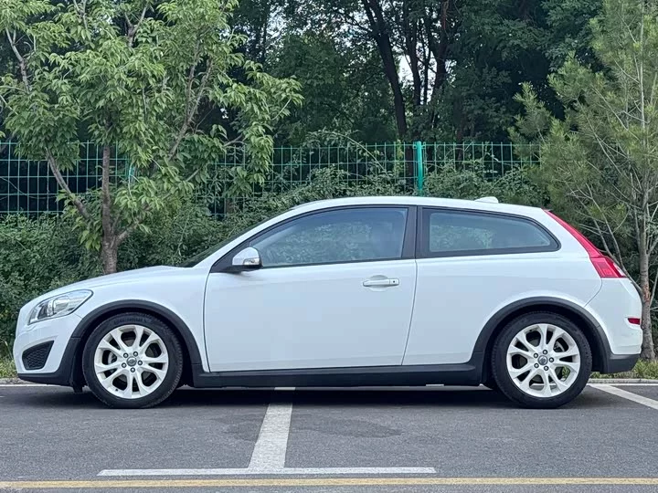 Volvo C30
