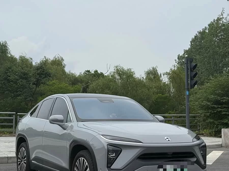 NIO EC6