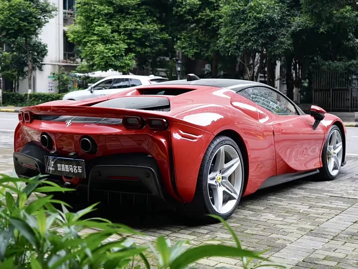 ferrari SF90