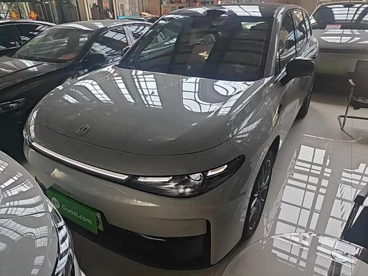 Leapmotor Zero running C10
