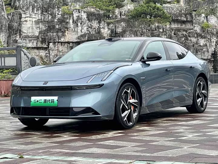 Lynk & Co Z10