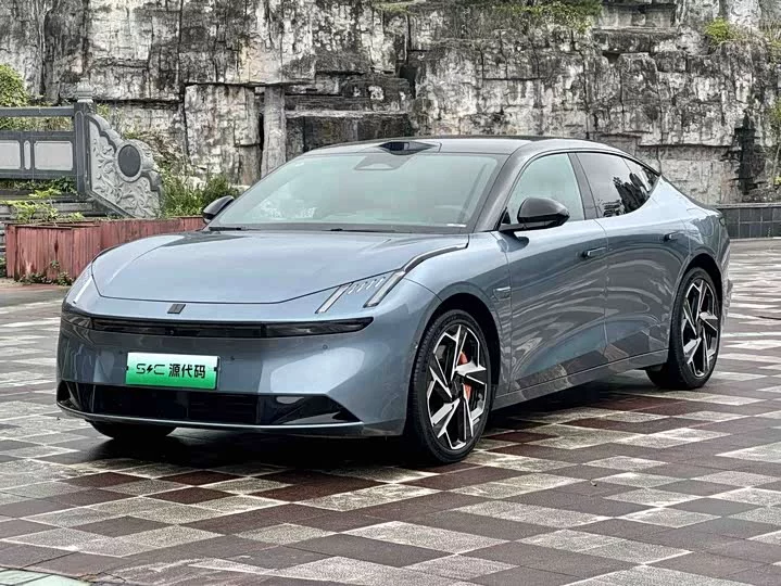 Lynk & Co Z10
