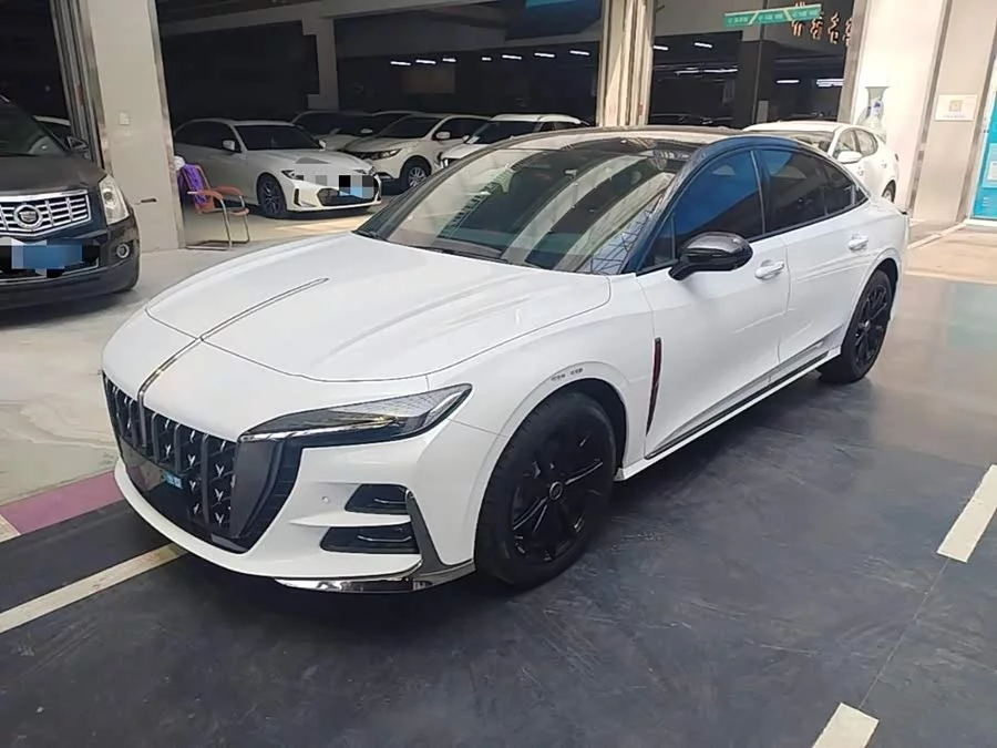 Hongqi H6