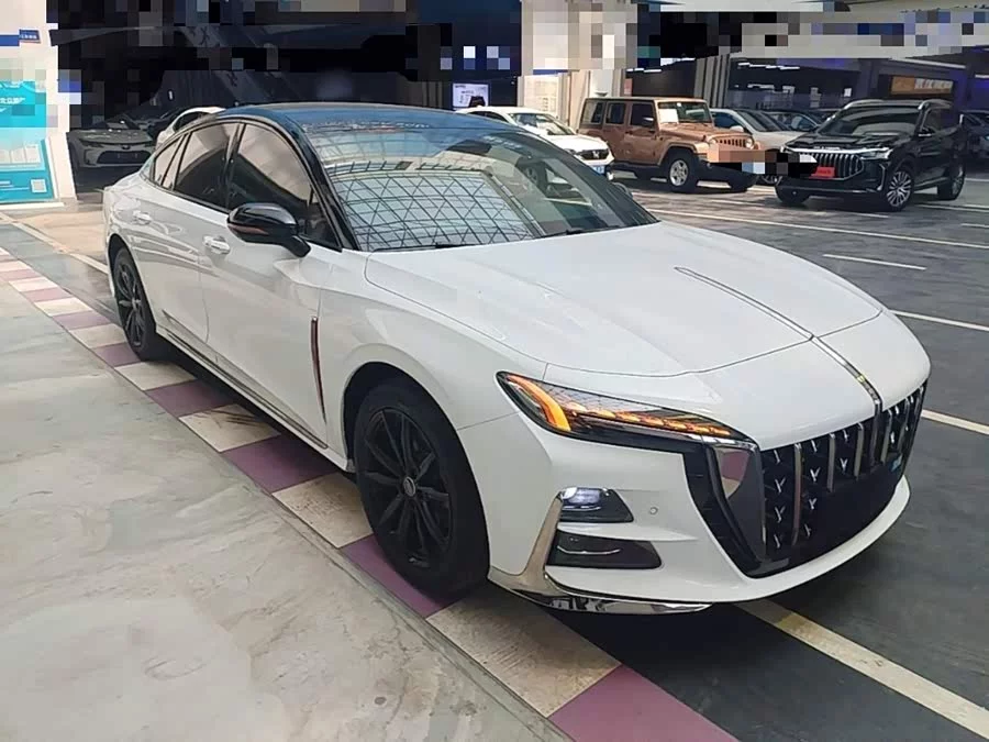 Hongqi H6