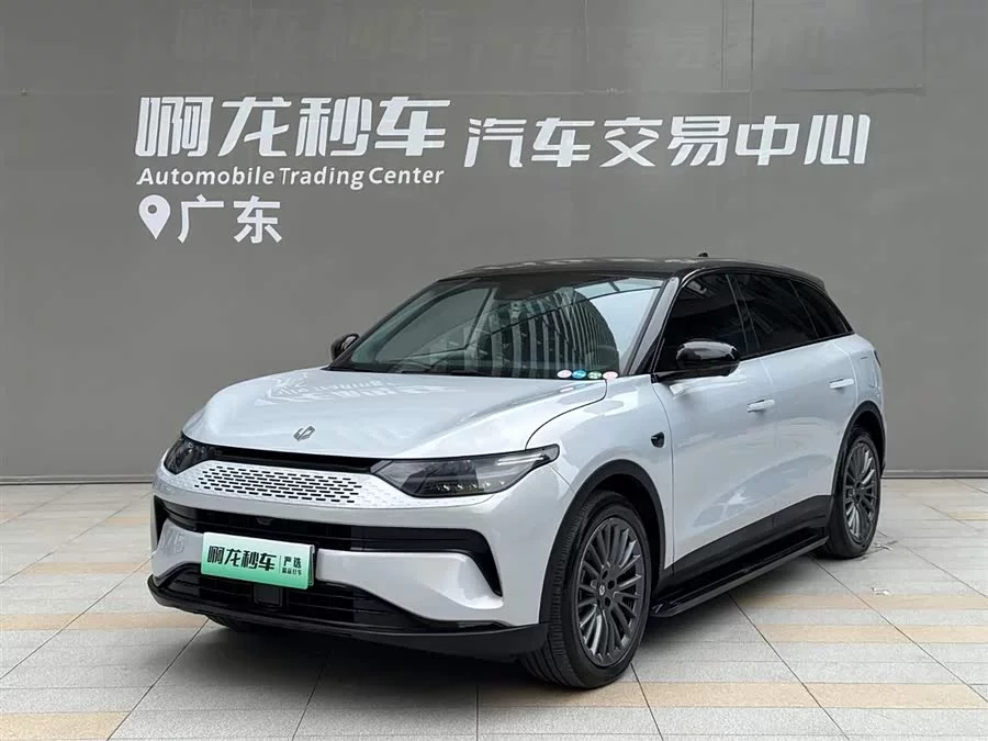 Leapmotor C11