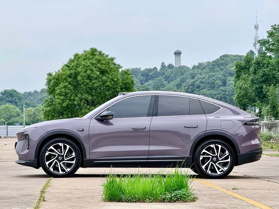 NIO EC6
