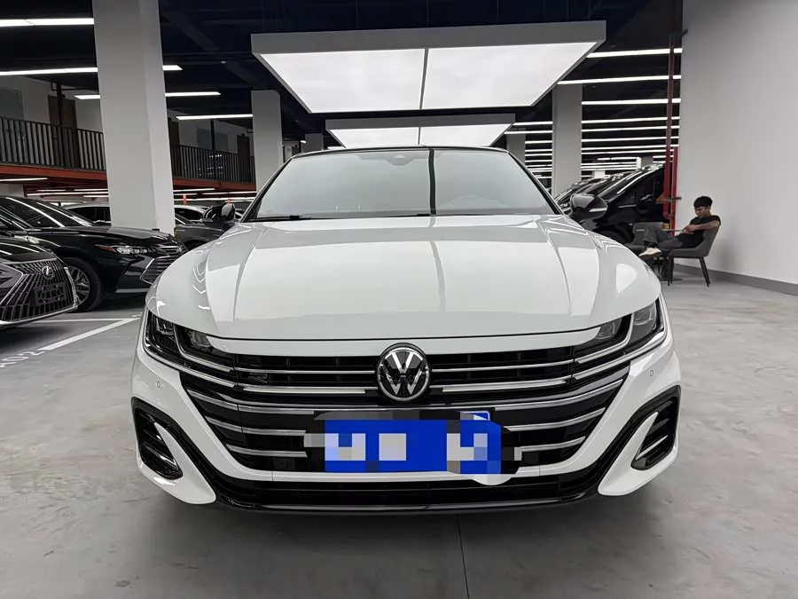 Volkswagen FAW- CC