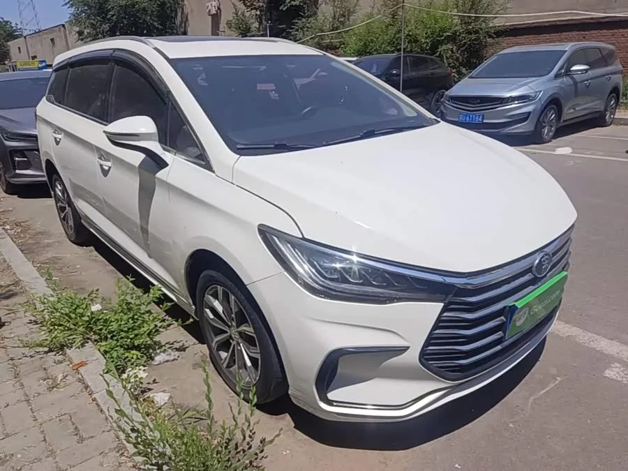 BYD Song MAX