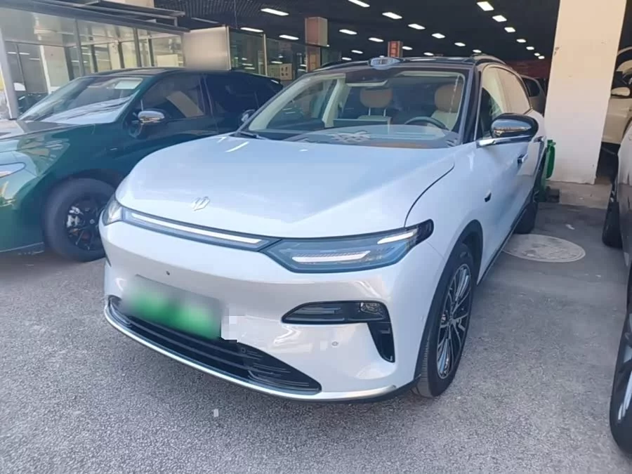 Leapmotor C11