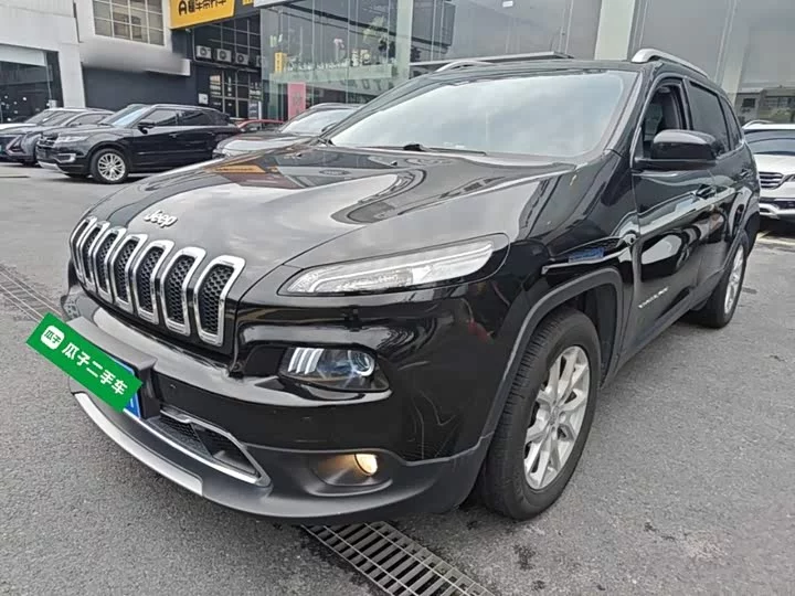 Jeep Cherokee