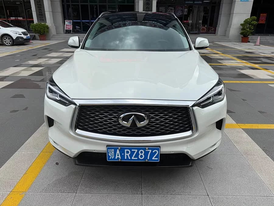 Infiniti QX50