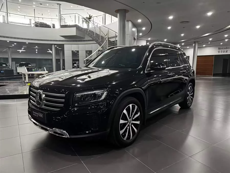 Mercedes Benz GLB