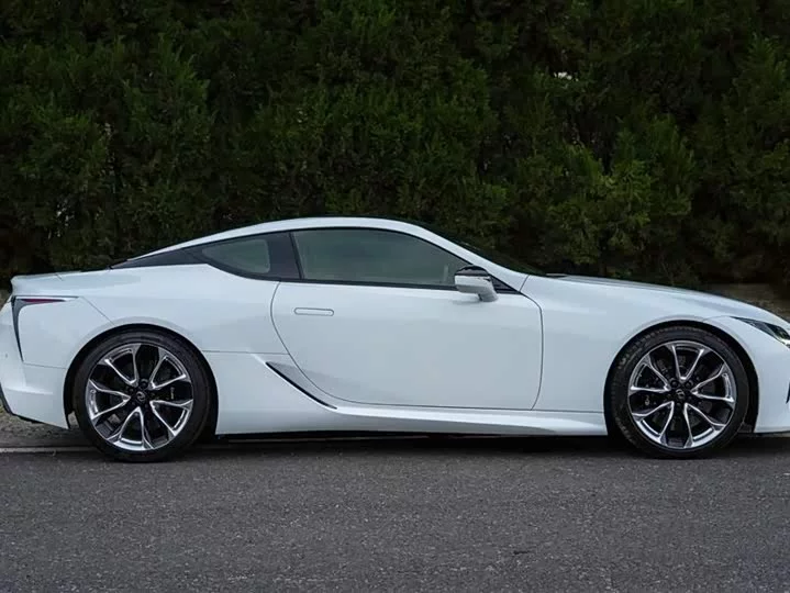 Lexus LC