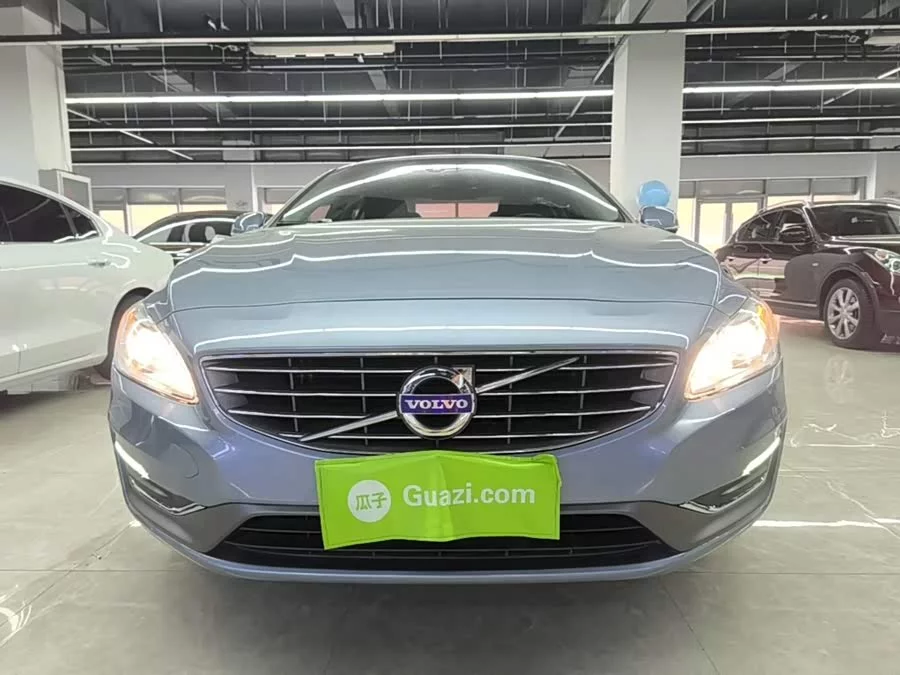Volvo S60