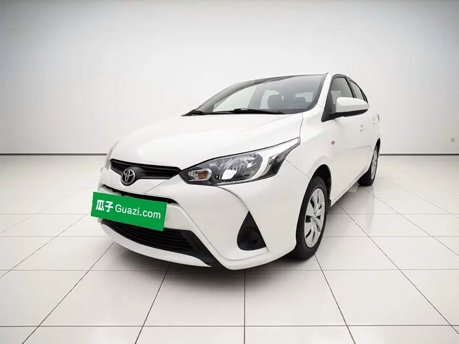 Toyota YARiS L Enjoy