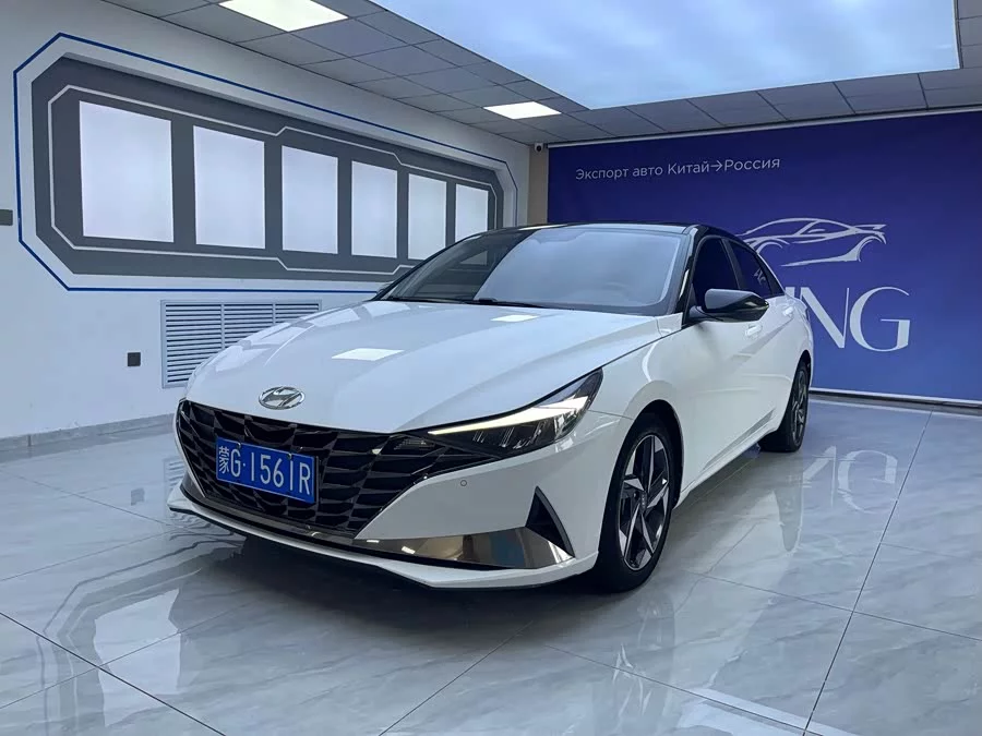 Hyundai Elantra