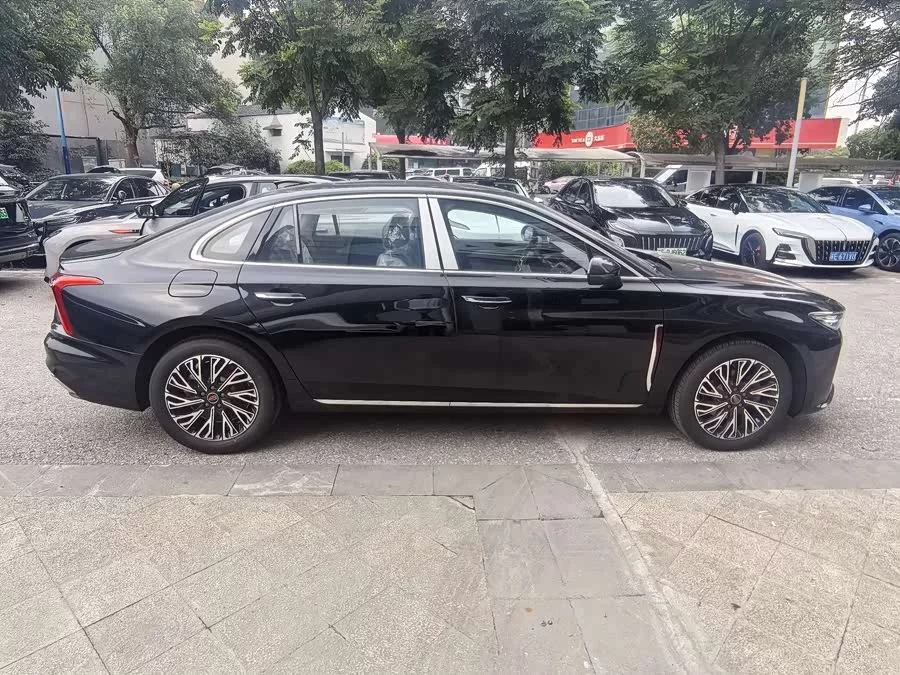 Hongqi H5