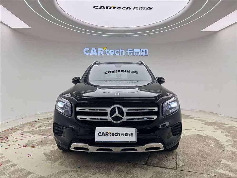 Mercedes Benz GLB