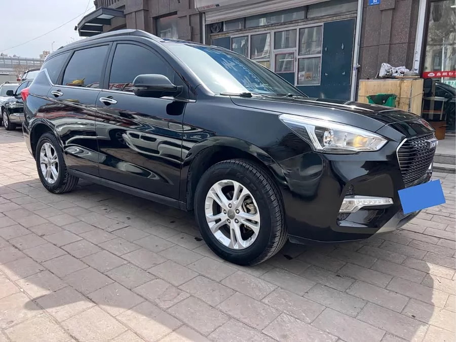 Haval M6