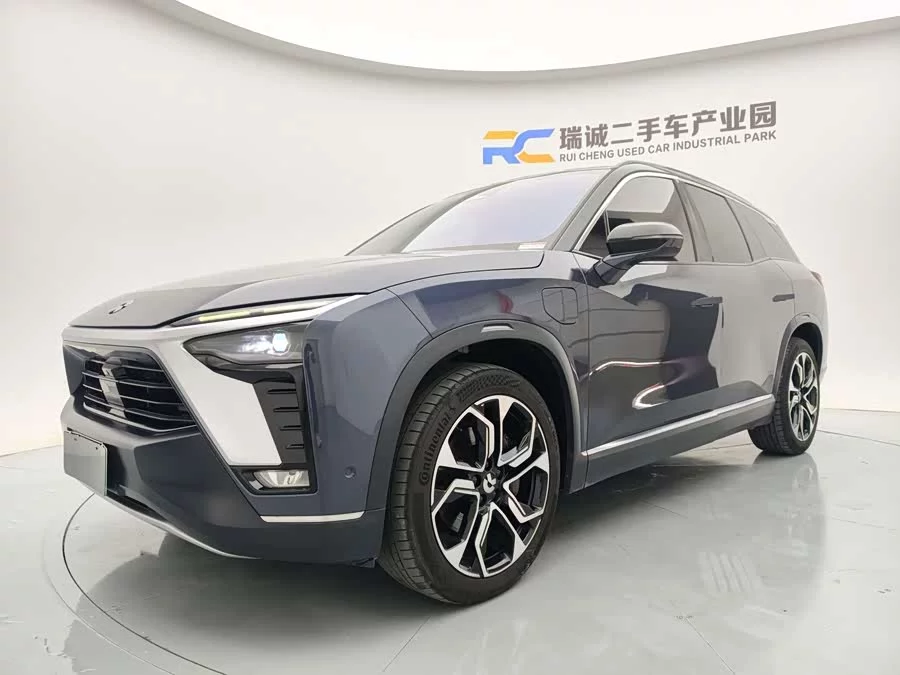 NIO ES8