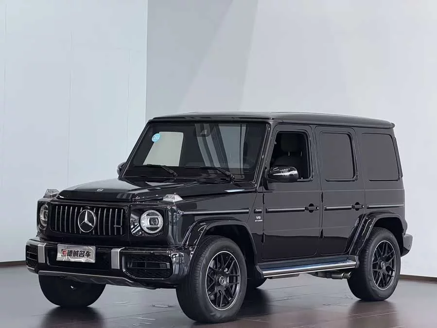 Mercedes Benz G-rated