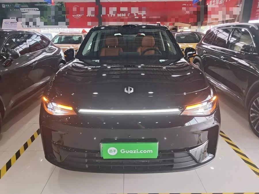 Leapmotor C16
