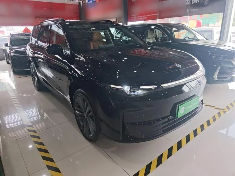 Leapmotor C16
