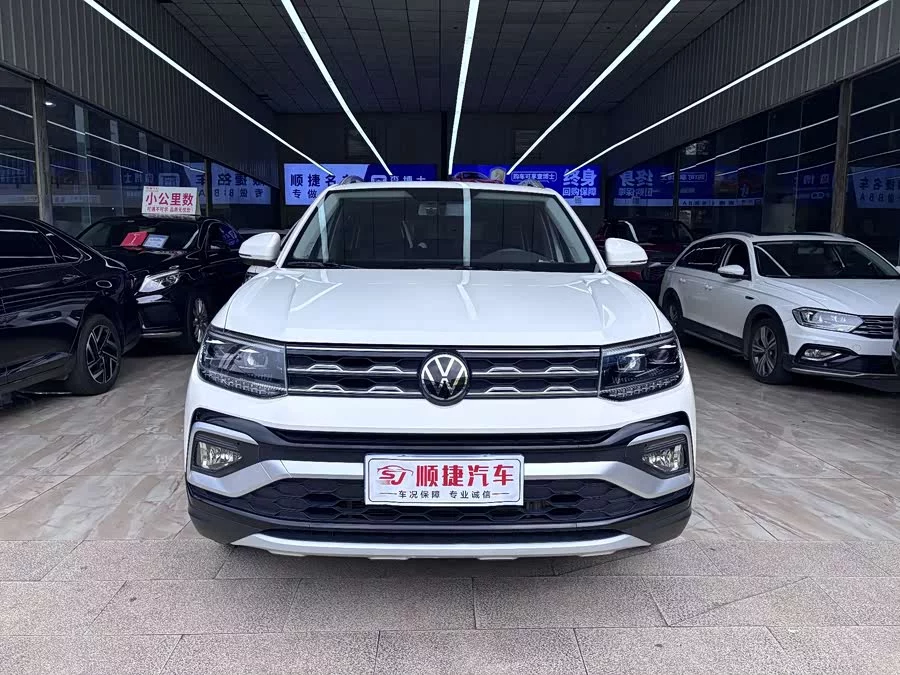 Volkswagen T-Cross (Tukai)