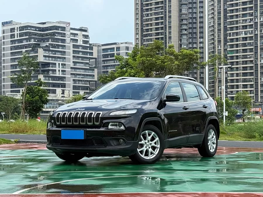 Jeep Cherokee