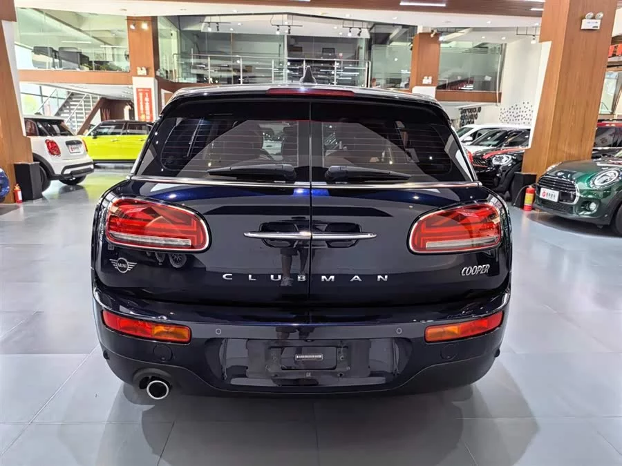 MINI CLUBMAN