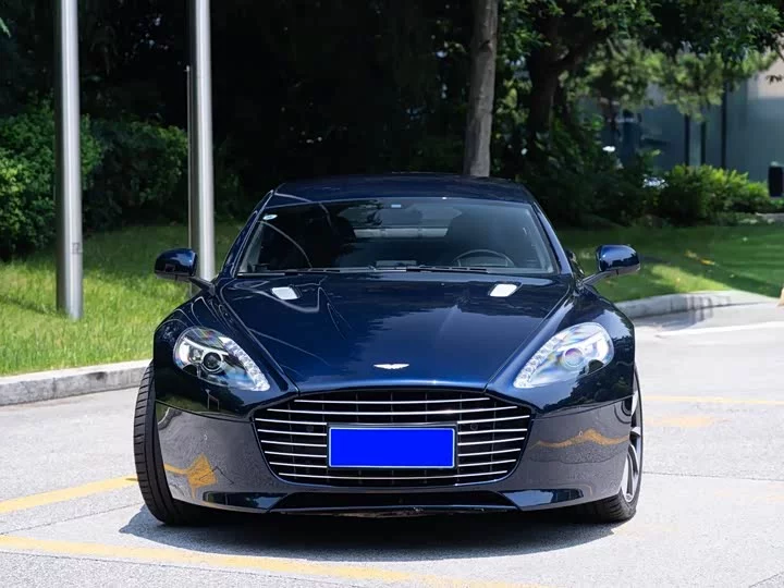 Aston Martin Rapide