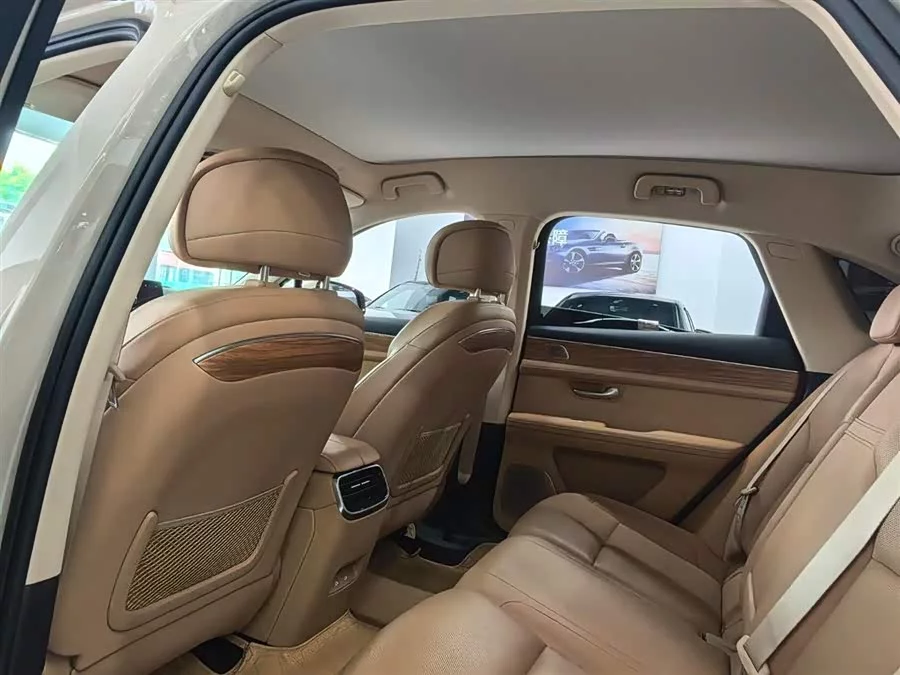 AITO Wenjie M5