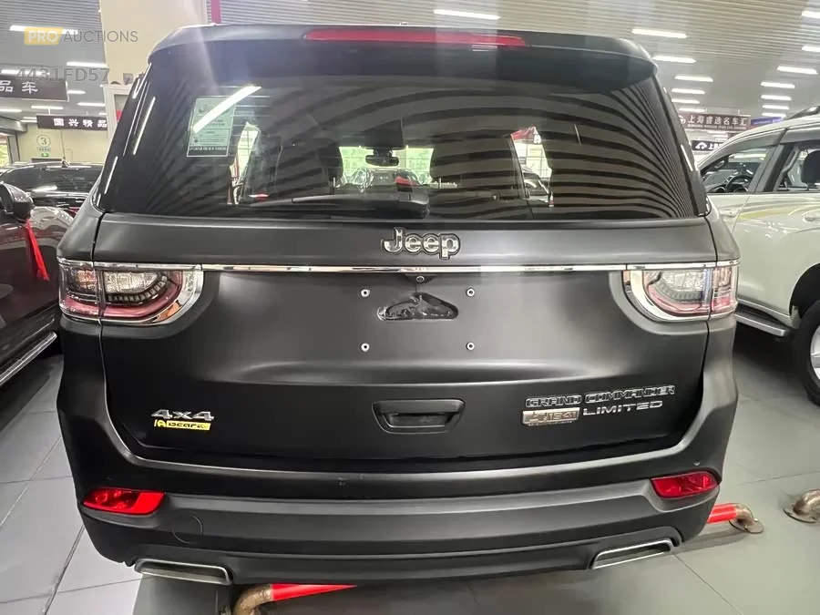 Jeep Commander