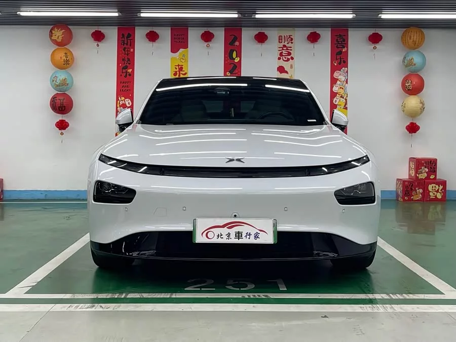 Xpeng P7