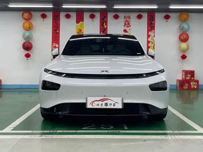 XPeng P7