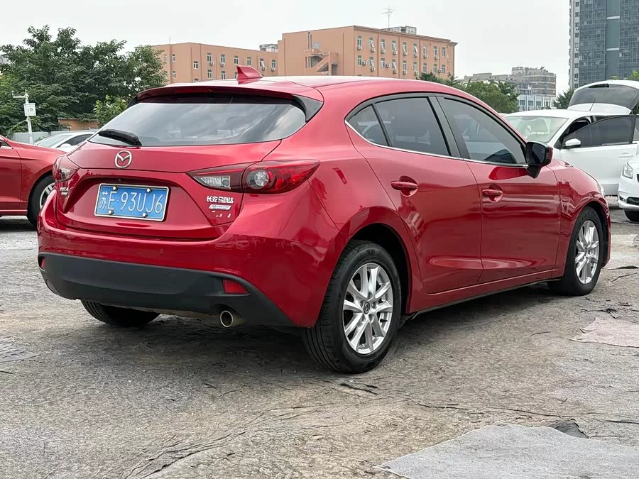 Mazda 3