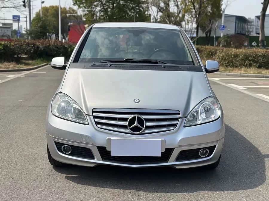 Mercedes-Benz Grade A