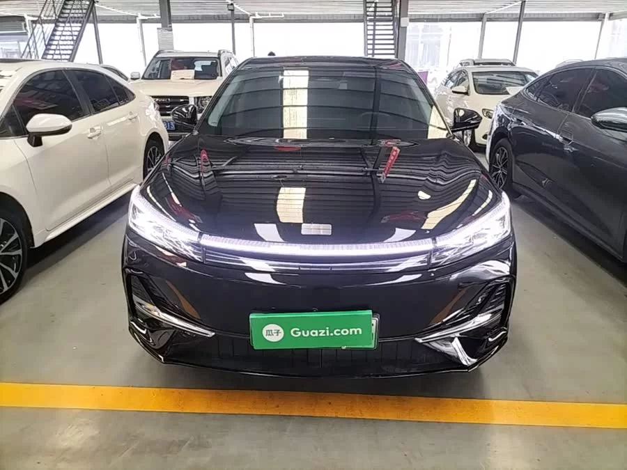 Geely Galaxy A7 EM
