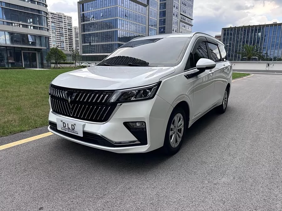 Wuling Jiachen
