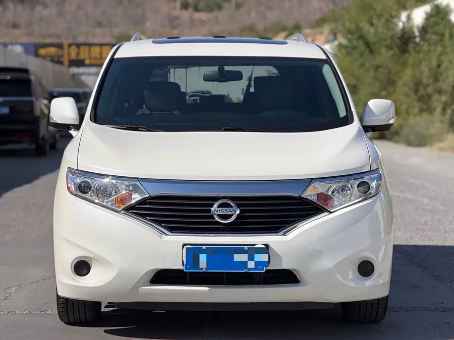 Nissan Quest