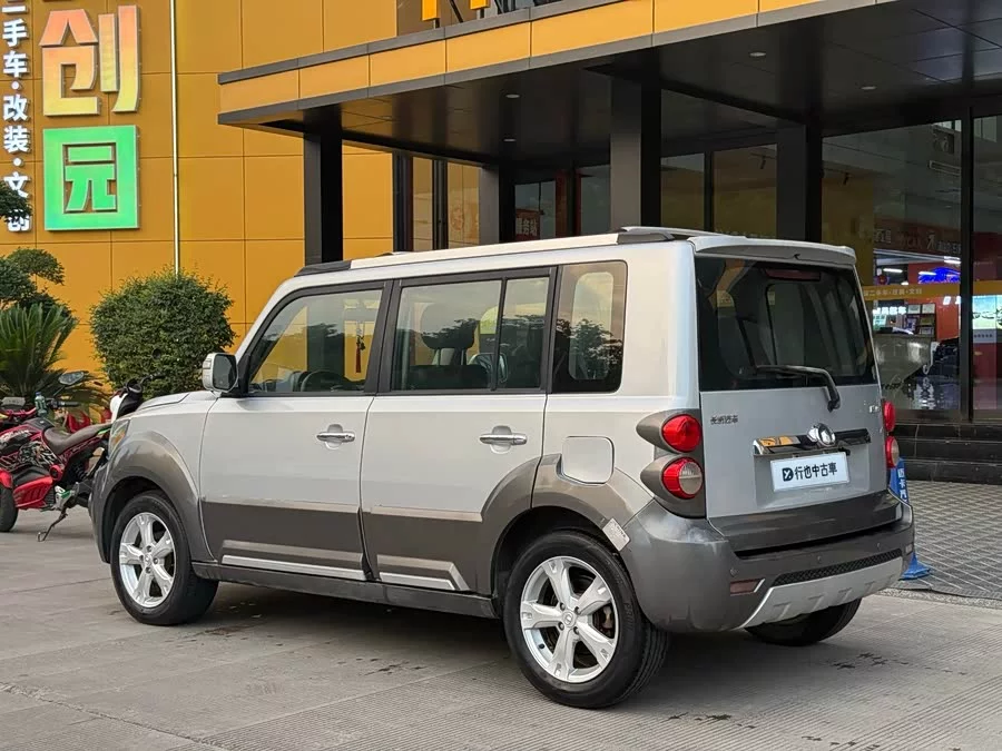Great Wall M2