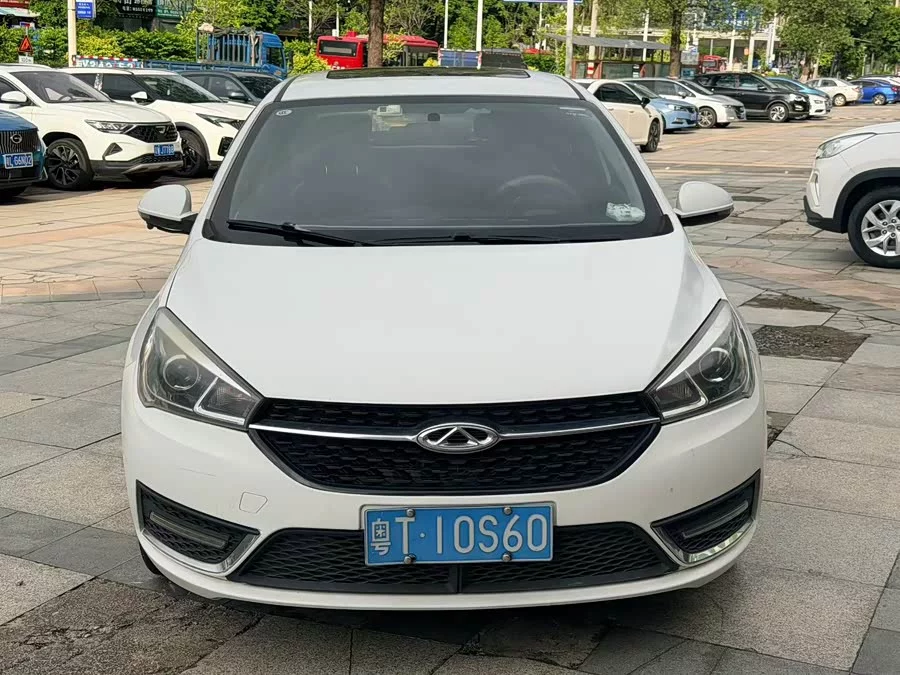 Chery Arrizo 5