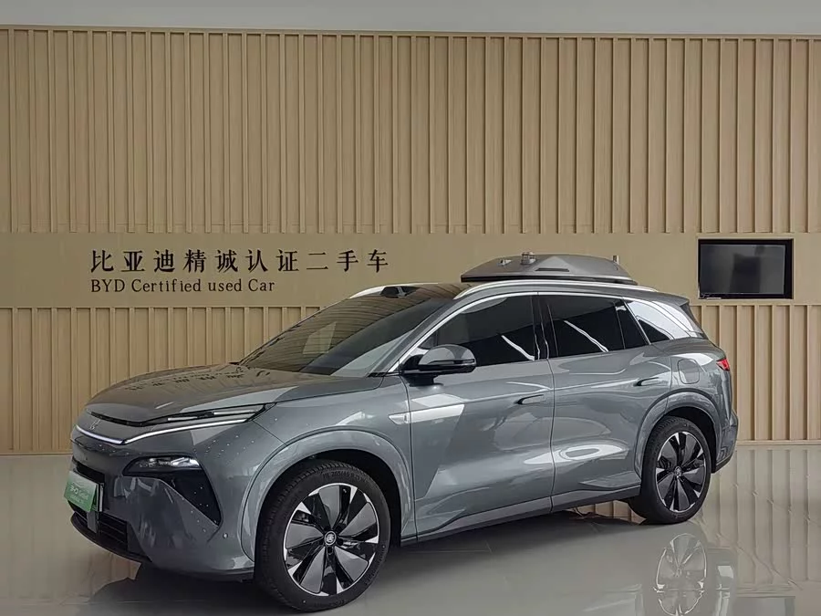 BYD Tang L