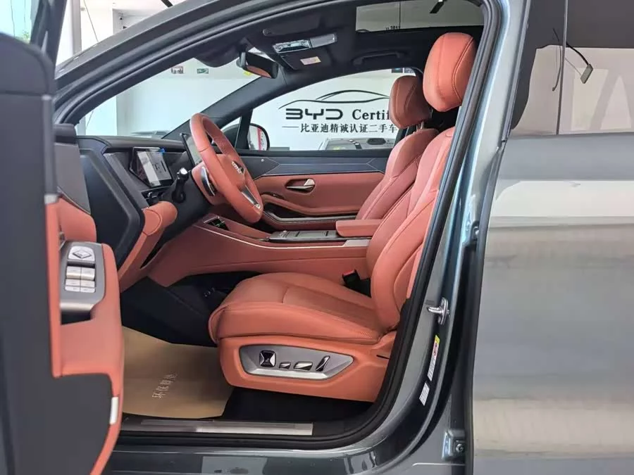 BYD Tang L