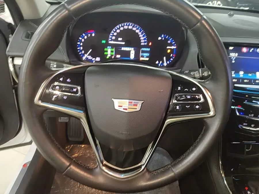 Cadillac ATS-L